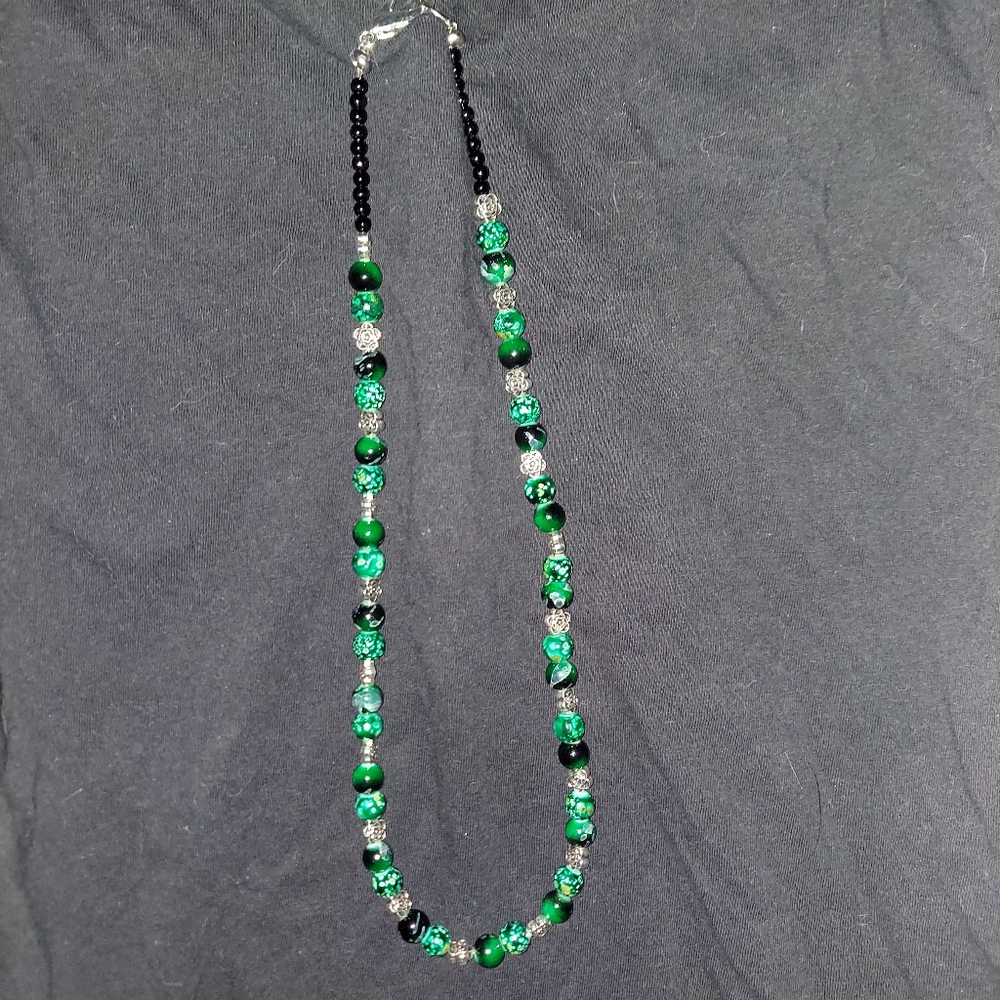 Elegant Green and Black Beaded Necklace